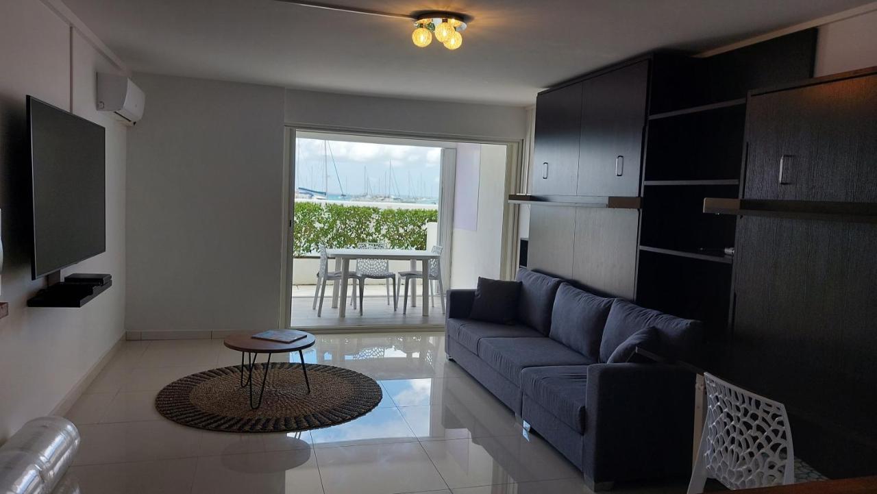 Appartement PIEDS DANS L'EAU VUE MER ACCES PLAGE ET PISCINE Marigot  Exterior foto