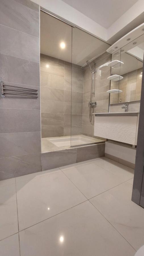 Appartement PIEDS DANS L'EAU VUE MER ACCES PLAGE ET PISCINE Marigot  Exterior foto